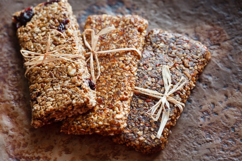 How to Make Your Own Protein Bar